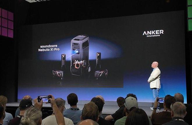 出牌！强悍充电产品外这款派对神器太酷了EVO视讯Anker安克IFA25率先(图7)