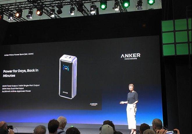 出牌！强悍充电产品外这款派对神器太酷了EVO视讯Anker安克IFA25率先(图6)